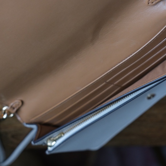 Coach cross body purse - Picture 7 of 7